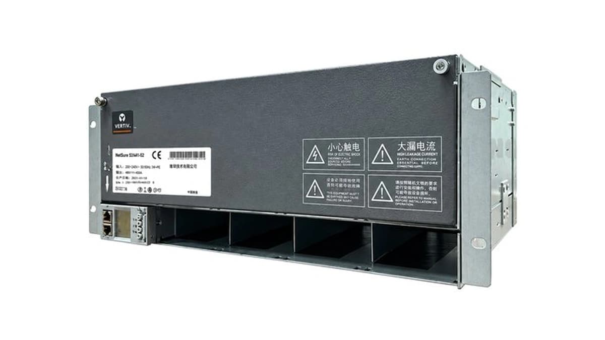 Telecom power cabinet parallel rectifier bus current sharing testing scene